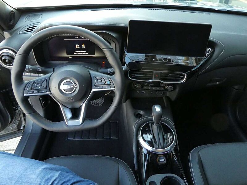 Nissan Juke 1.6 Hybrid Facelift*Tekna*Navi*Bose