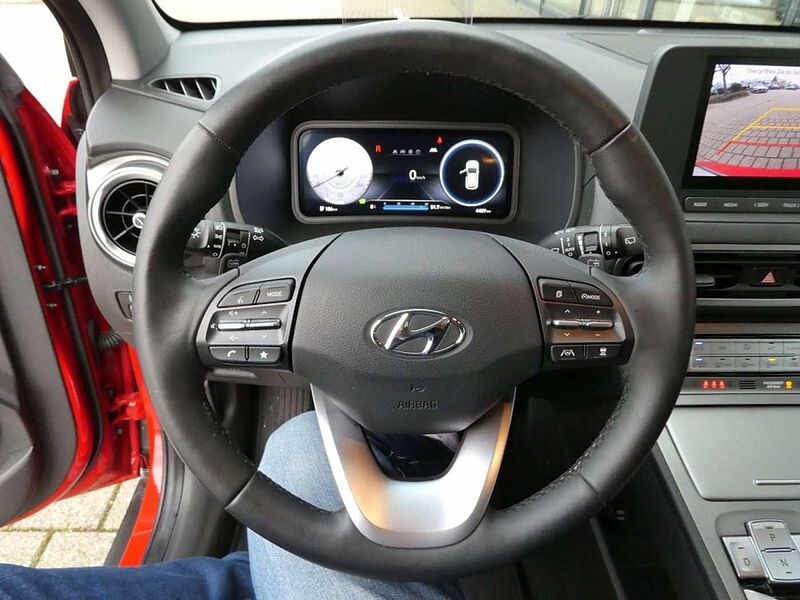 Hyundai KONA Elektro Trend 2WD*136PS*LED*HUD*Kamera